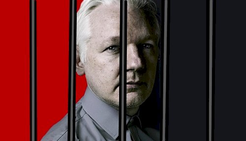A Londra per salvare la vita a Julian Assange