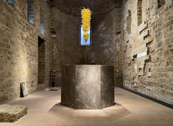 Al RISO di Palermo protagonista una  mostra del noto artista Sasha Vinci:  «La gravità delle forze nascoste»